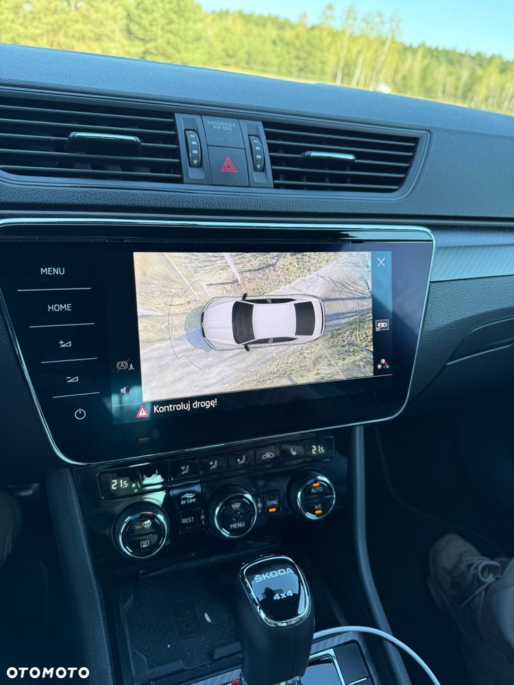 Skoda Superb 2.0 TSI 4x4 Sportline DSG - 26