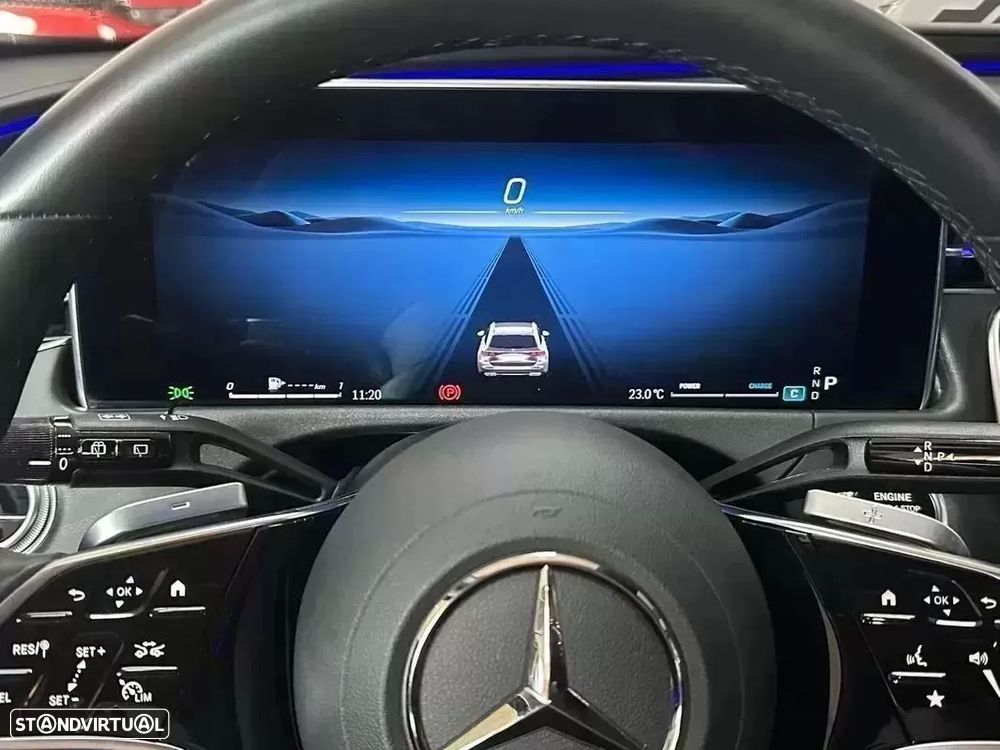 Mercedes-Benz E 220 d Avantgarde - 16