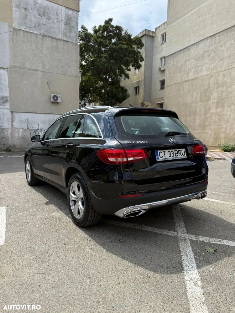 Mercedes-Benz GLC 250 d 4Matic 9G-TRONIC - 5