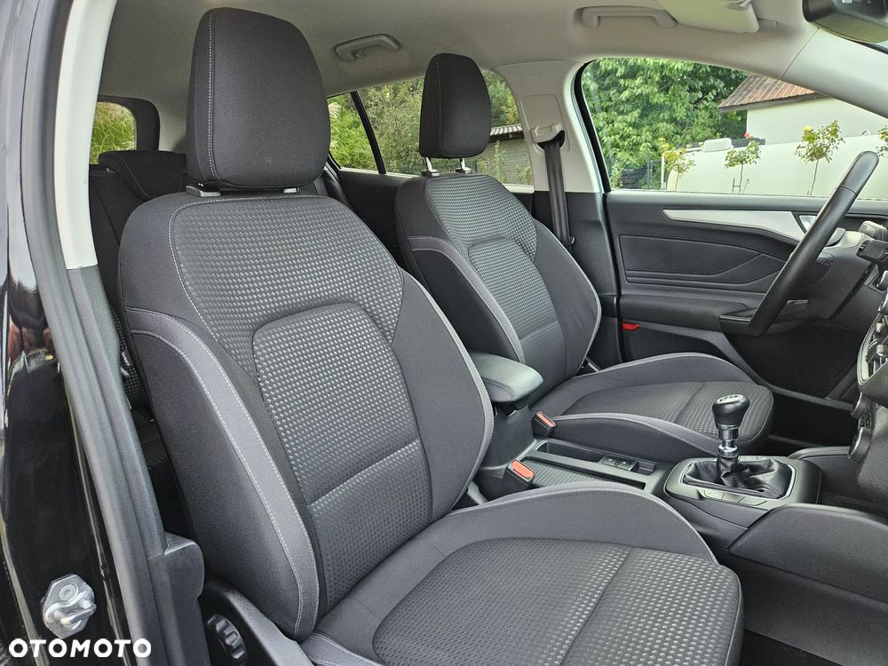 Ford Focus 2.0 EcoBlue Titanium X - 13