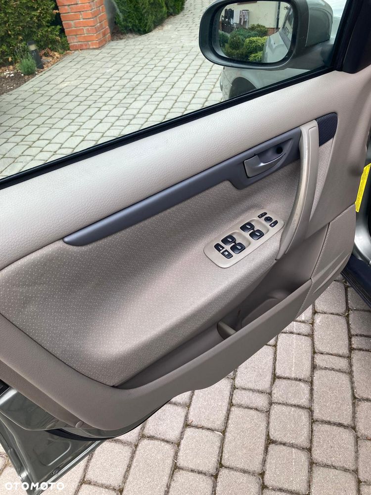 Volvo S60 2.0 T - 8