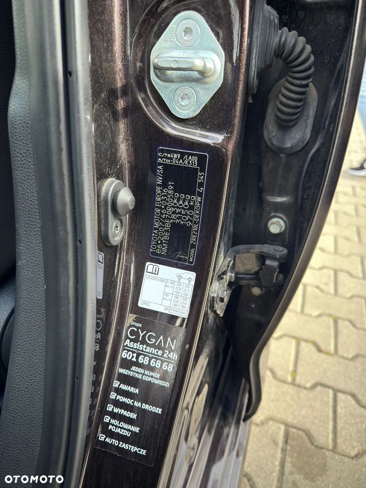 Toyota Corolla - 28