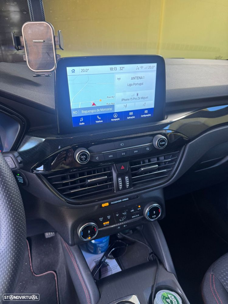Ford Kuga 2.5 FHEV ST-Line - 16