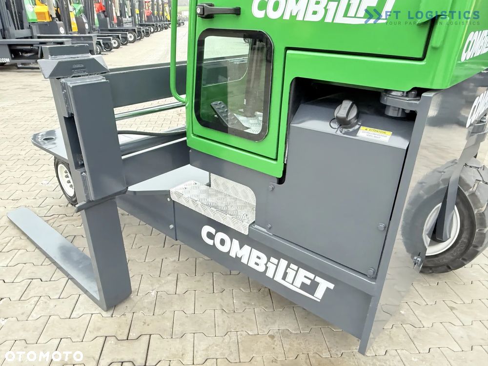Combilift WÓZEK CZTEROKIERUNKOWY - WIELOKIERUNKOWY / COMBILIFT C4500 / DIESEL / DUPLEX 5500MM / WOLNY SKOK / SZEROKI POZYCJONER WIDEŁ / STAN IDEALNY / Szeroka oferta wózków czterokierunkowych i bocznych, dopasowanych do różnorodnych potrzeb i zastosowań - 11