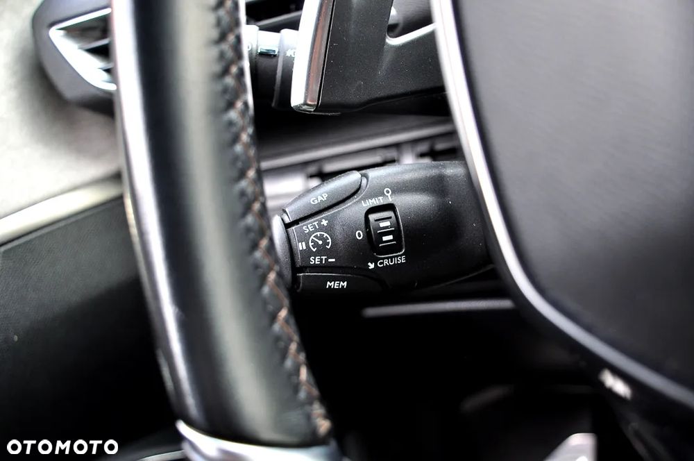 Peugeot 5008 2.0 BlueHDI GT S&S EAT8 - 22