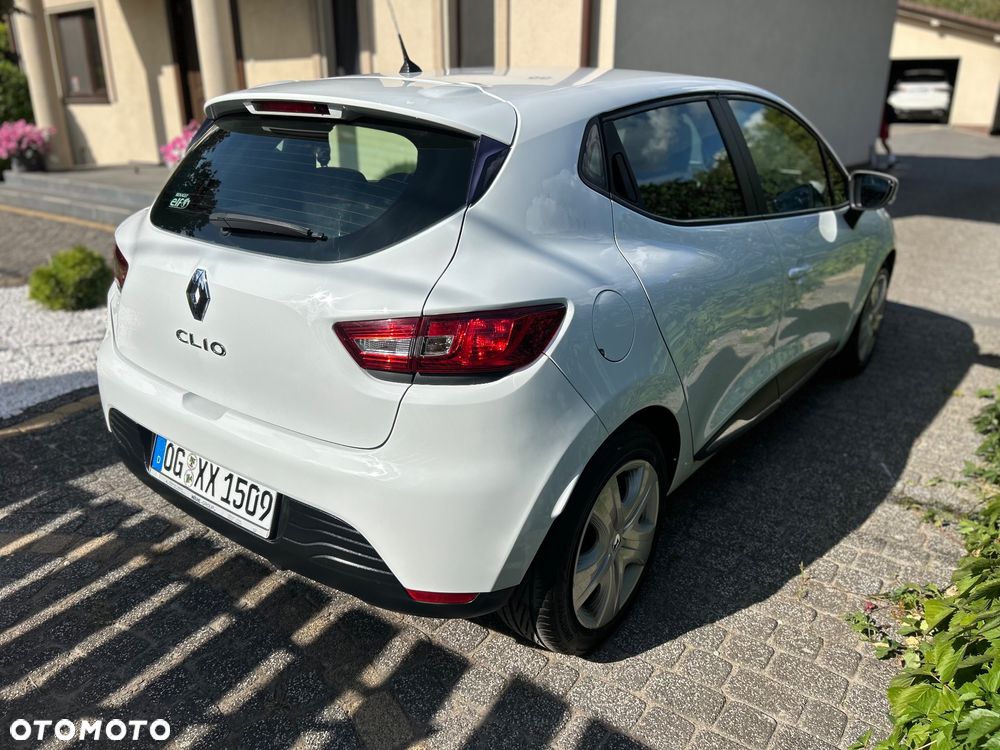 Renault Clio 1.2 16V Intens - 5