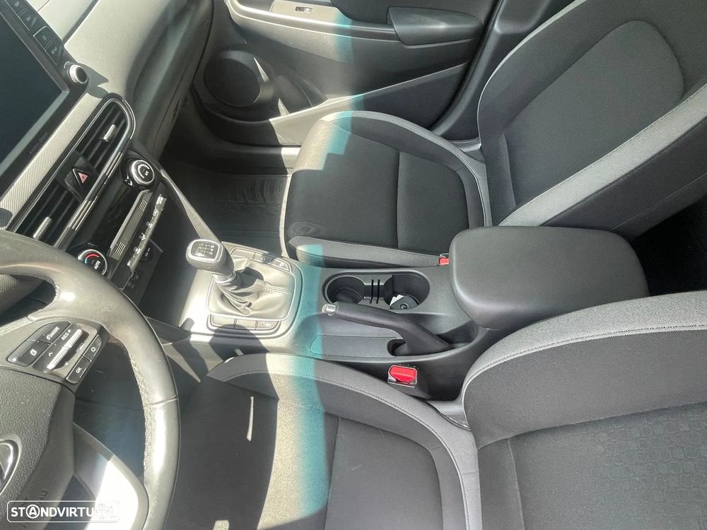 Hyundai Kauai 1.0 T-GDi Premium Pele/Tec Ver.+Nav+Vision - 12