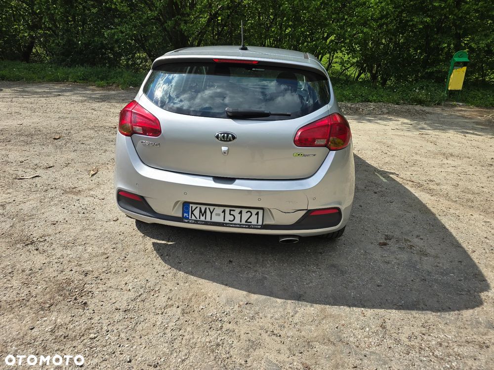 Kia Ceed 1.6 CRDi L - 4