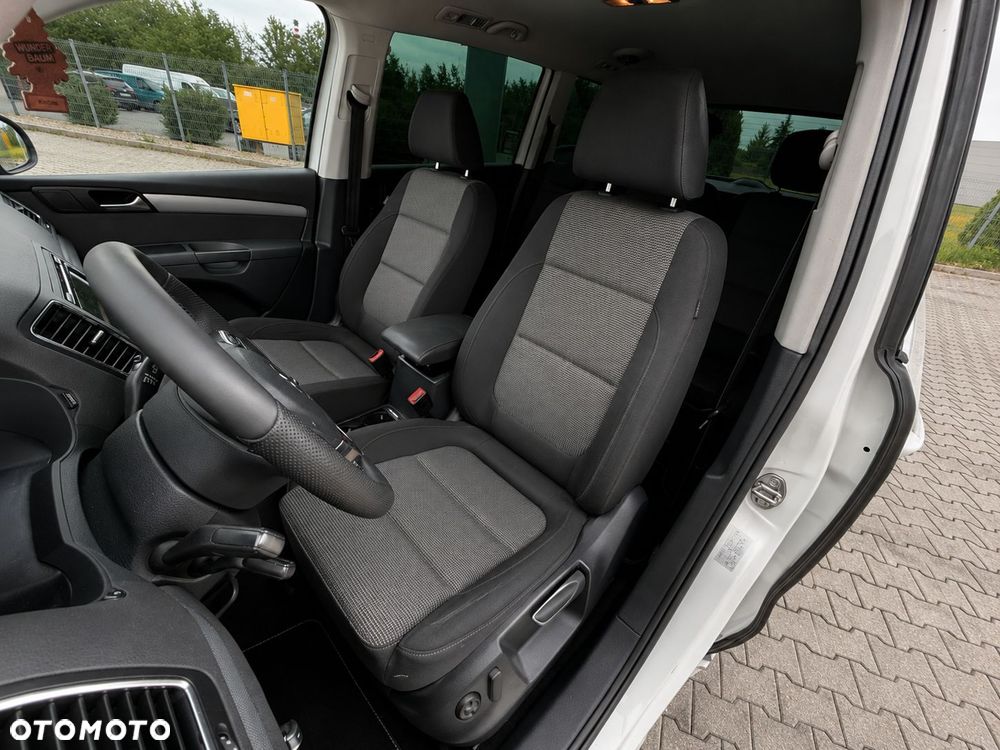 Volkswagen Sharan 2.0 TDI DPF BlueMotion Comfortline - 15