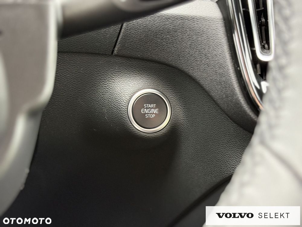Volvo XC 40 - 33