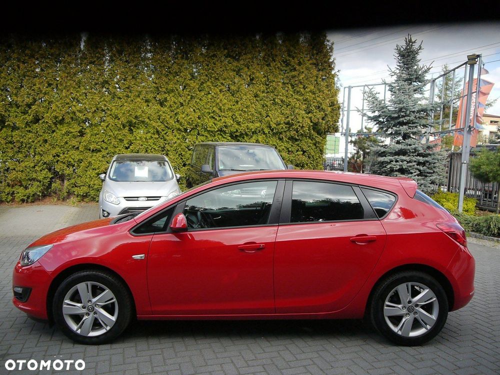 Opel Astra 1.6 CDTI Dynamic S&S - 12