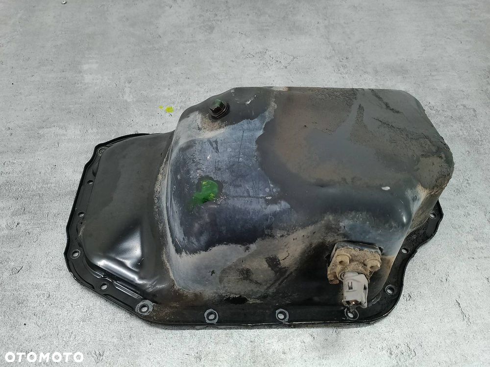 MISKA OLEJOWA TOYOTA AURIS I 2.0 D-4D - 4