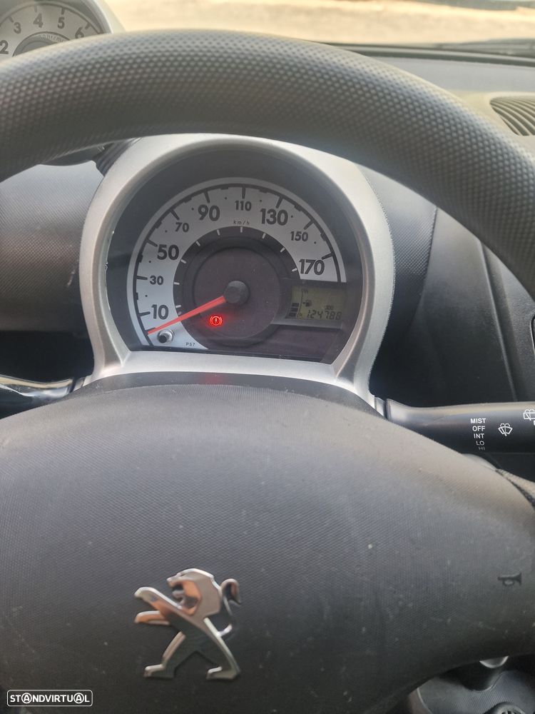 Peugeot 107 1.0 Active - 7