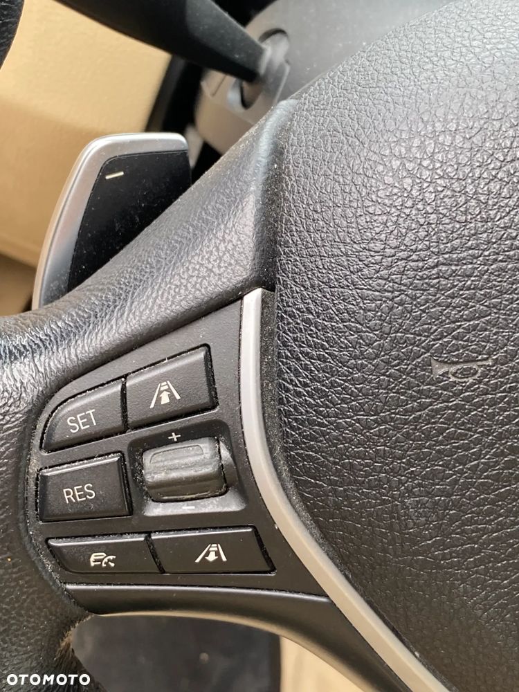 BMW Seria 3 330d Luxury Line sport - 17