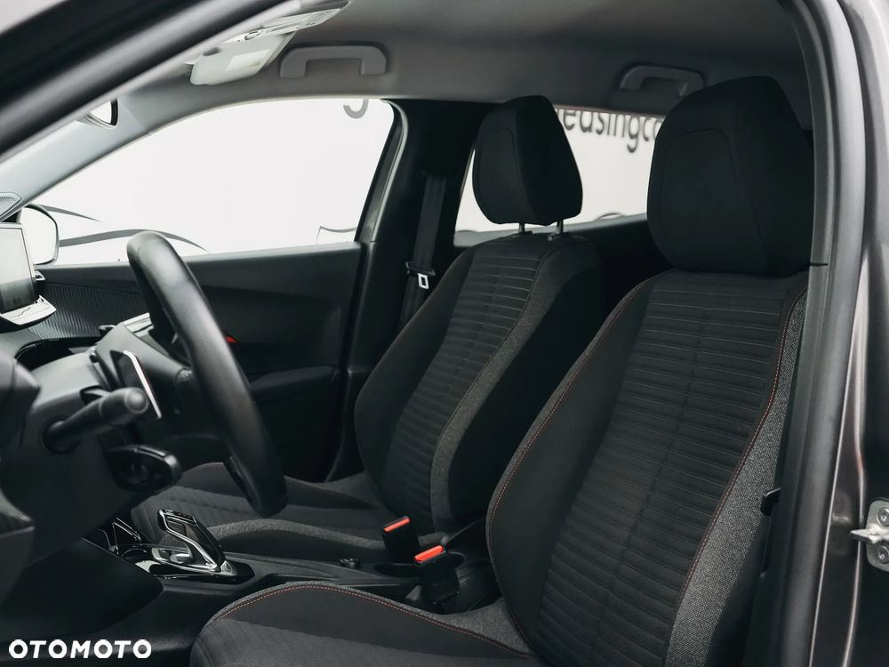 Peugeot 2008 1.5 BlueHDi Allure S&S EAT8 - 18