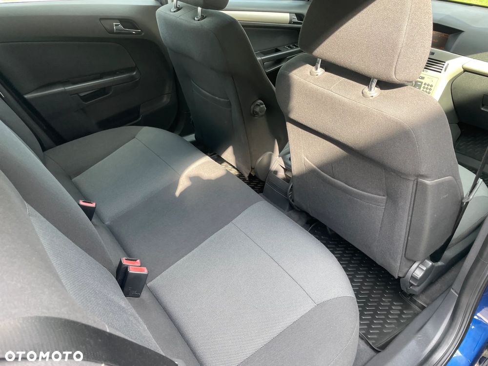 Opel Astra III 1.9 CDTI - 20