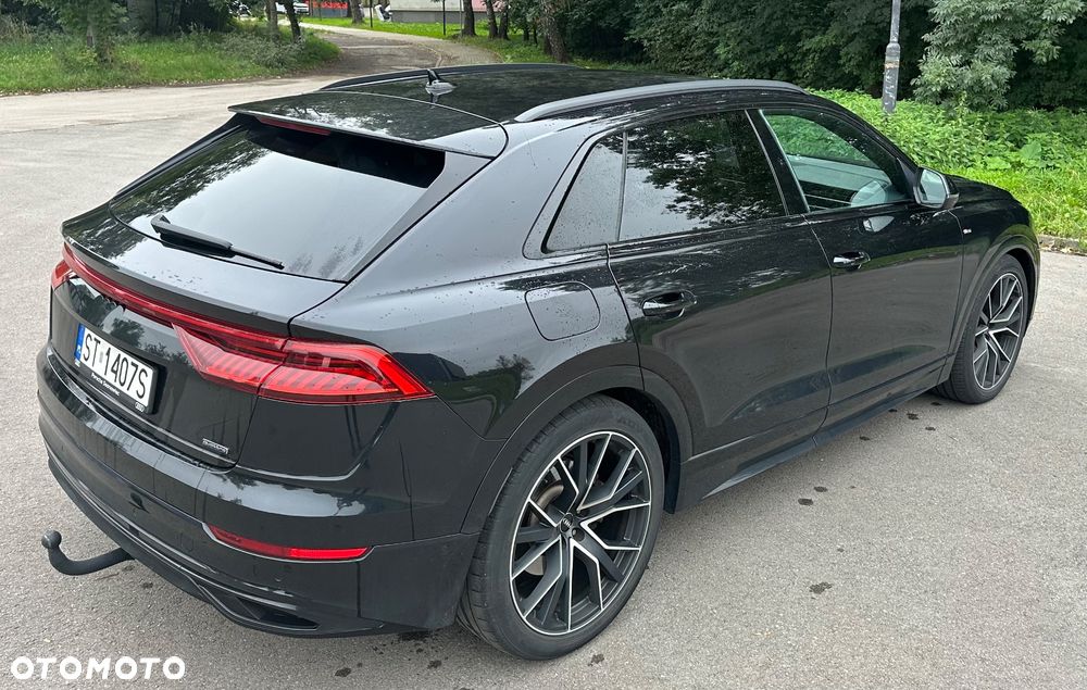 Audi Q8 - 8
