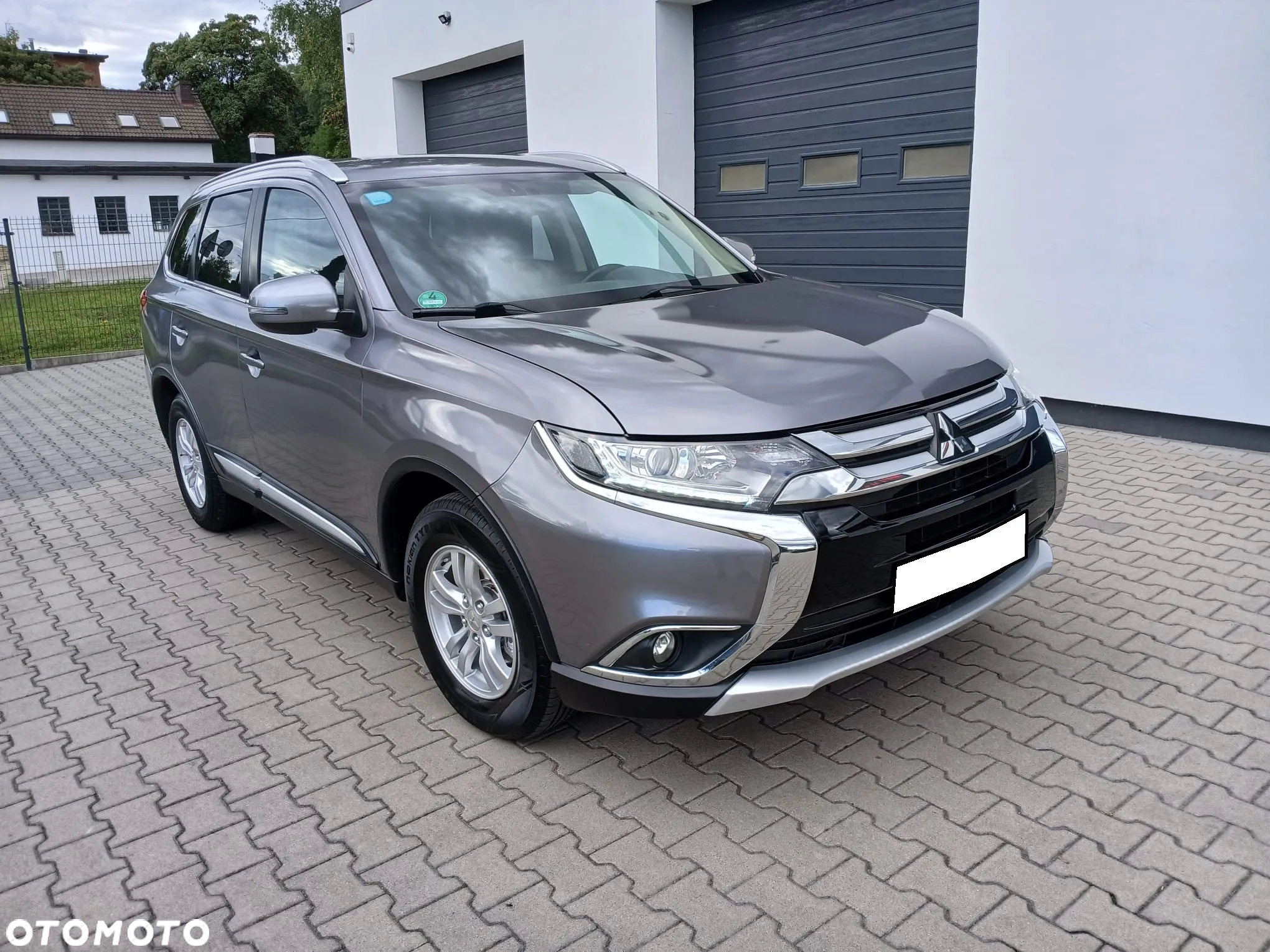 Mitsubishi Outlander 2.0 2WD Diamant - 30