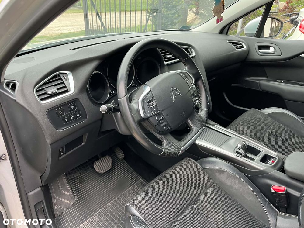 Citroën C4 1.6 e-HDi Exclusive MCP - 7