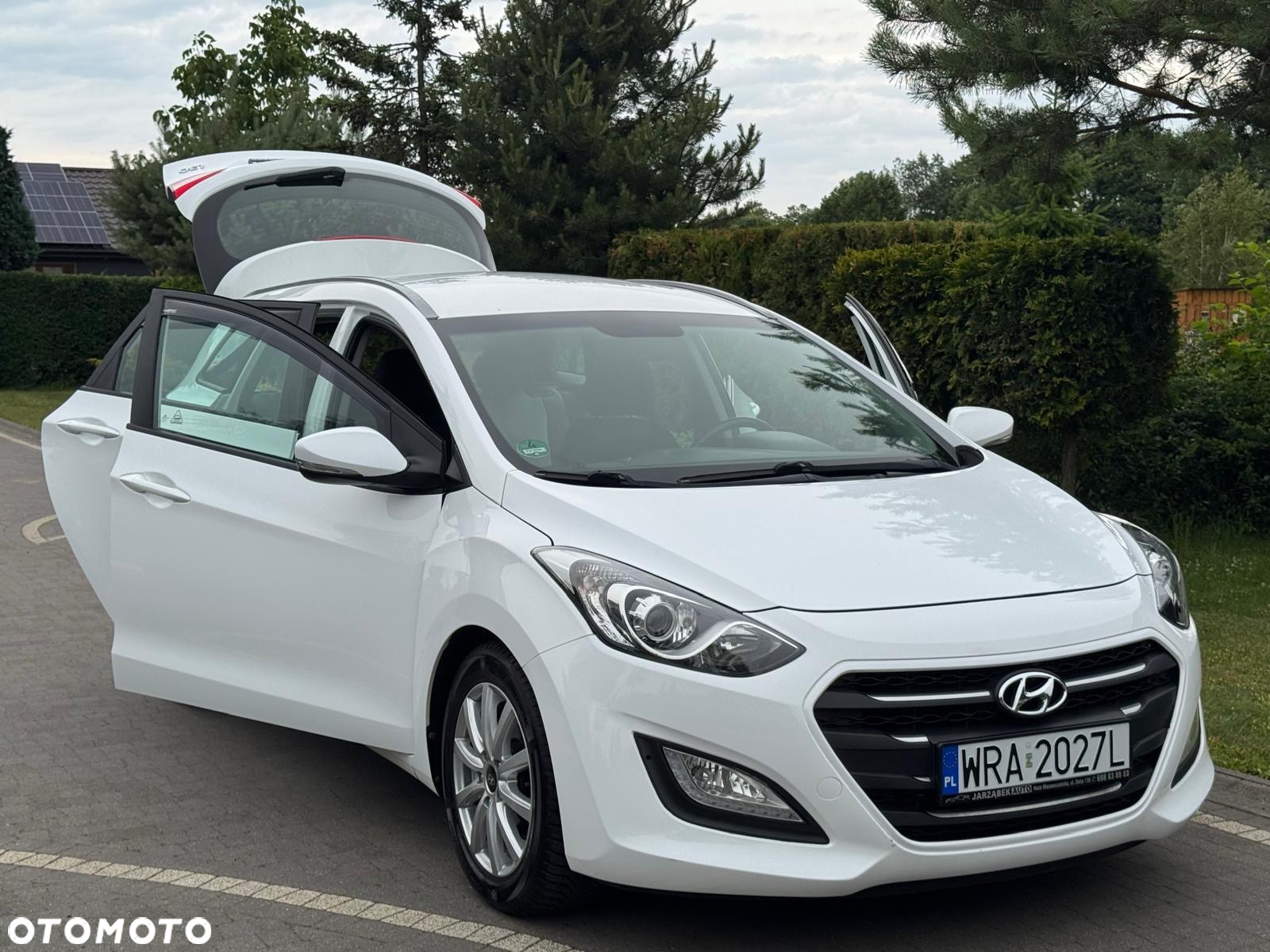Hyundai i30 1.6 CRDI Automatik Style - 17