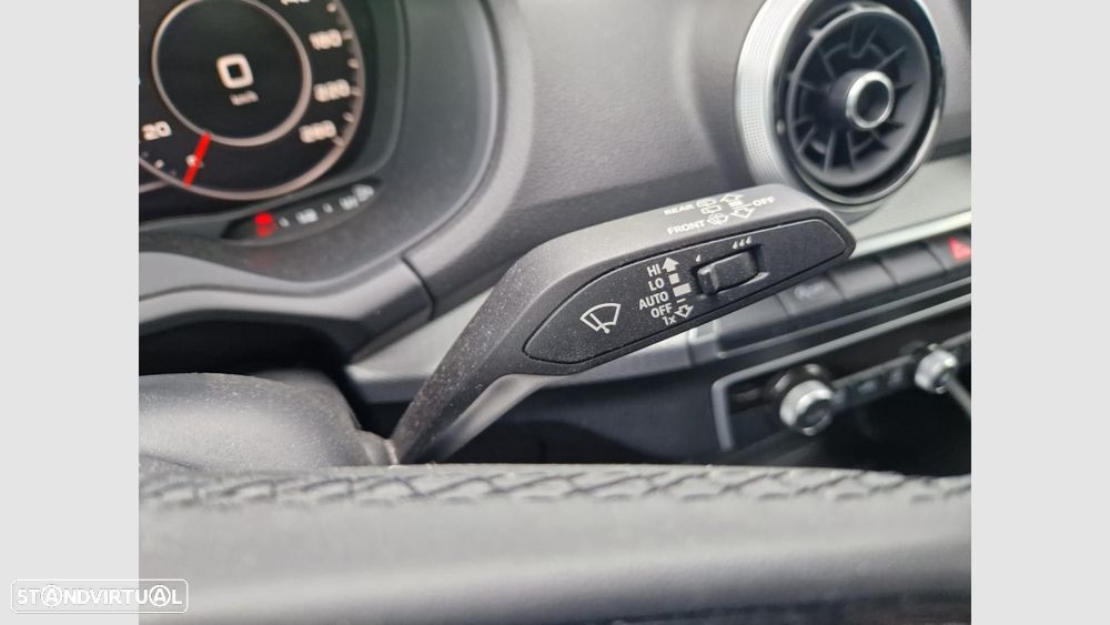 Audi Q2 30 TFSI Advanced - 18
