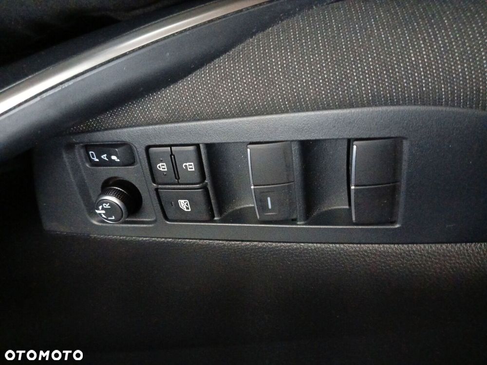 Toyota Corolla 1.8 Hybrid Style - 20