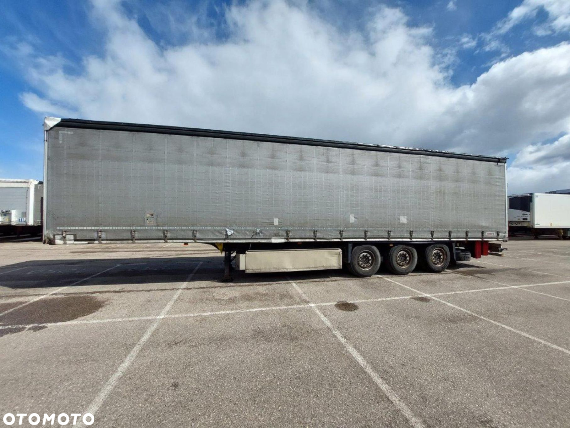 Schmitz Cargobull SCS24/L Lifting Axle - 9