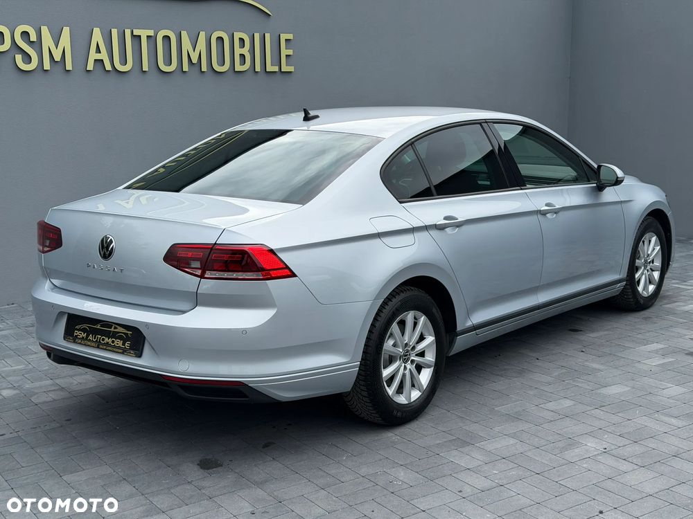 Volkswagen Passat 2.0 TDI EVO Essence - 8