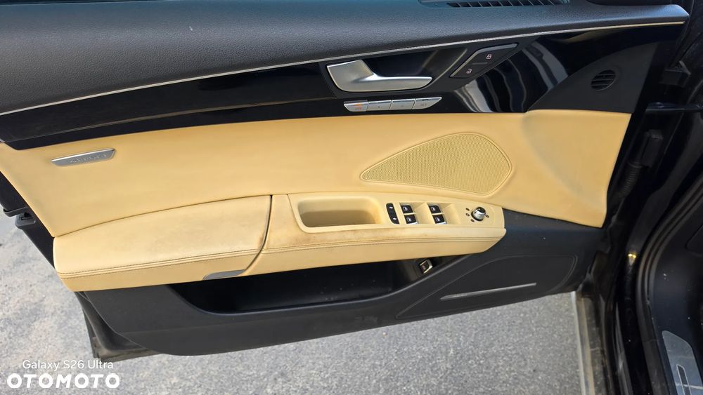 Audi A8 4.2 TDI DPF (clean diesel) quattro tiptronic Lang - 11