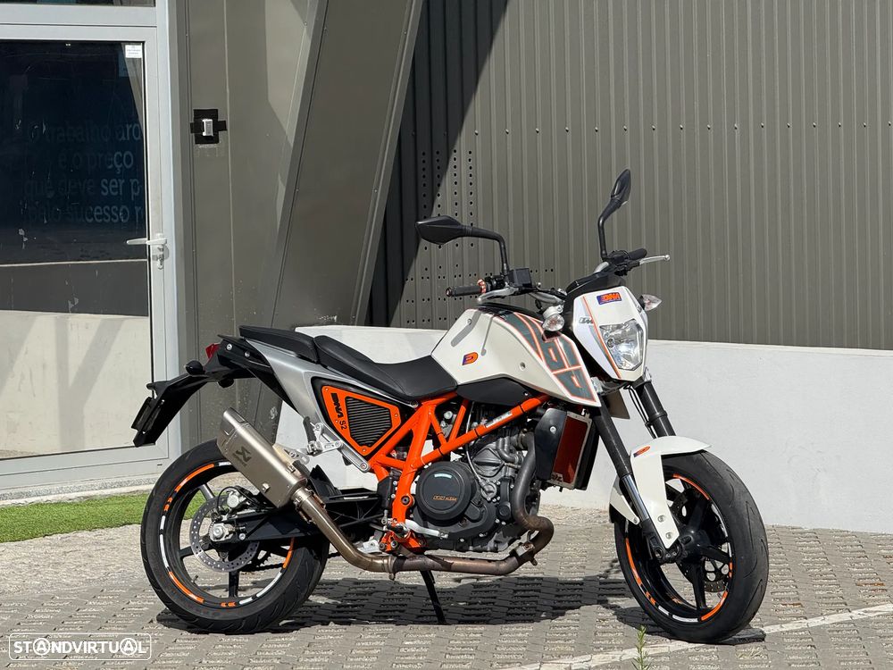 KTM 690 Duke