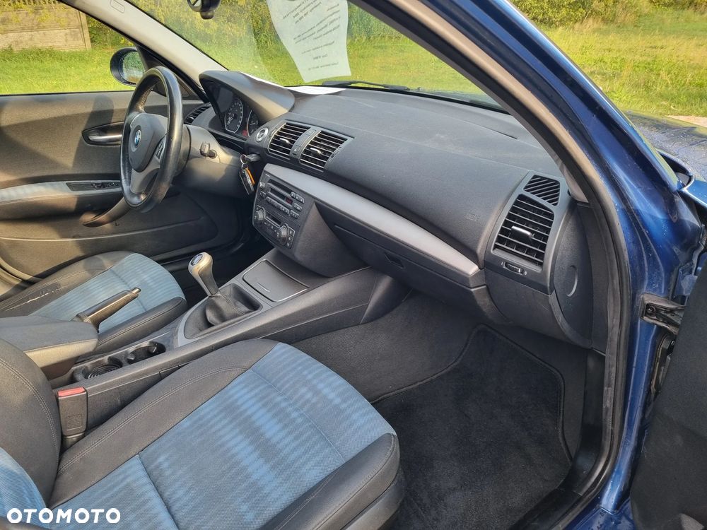 BMW Seria 1 116i - 18