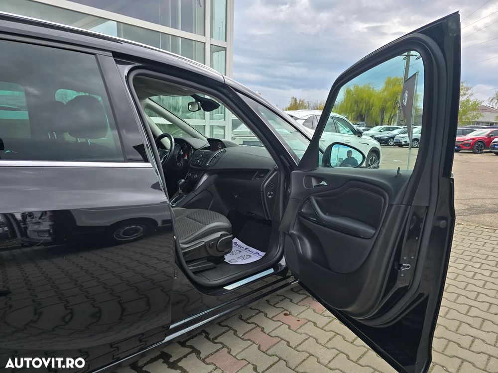 Opel Zafira - 9