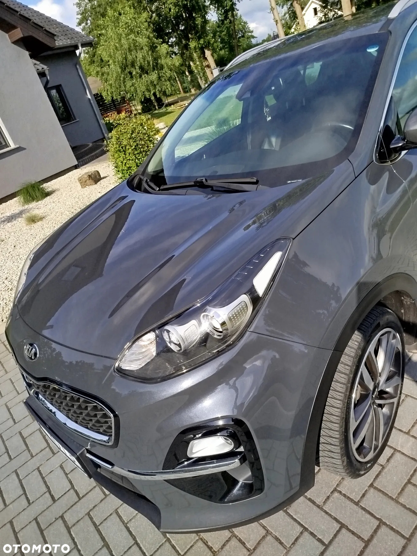 Kia Sportage - 12
