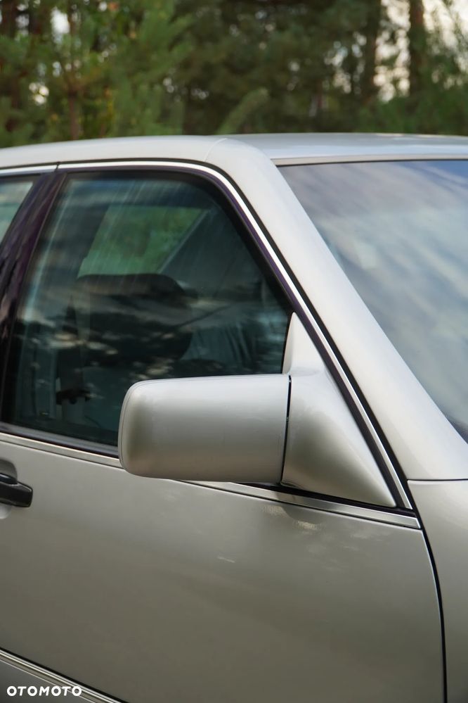 Mercedes-Benz Klasa S 300 TD - 27