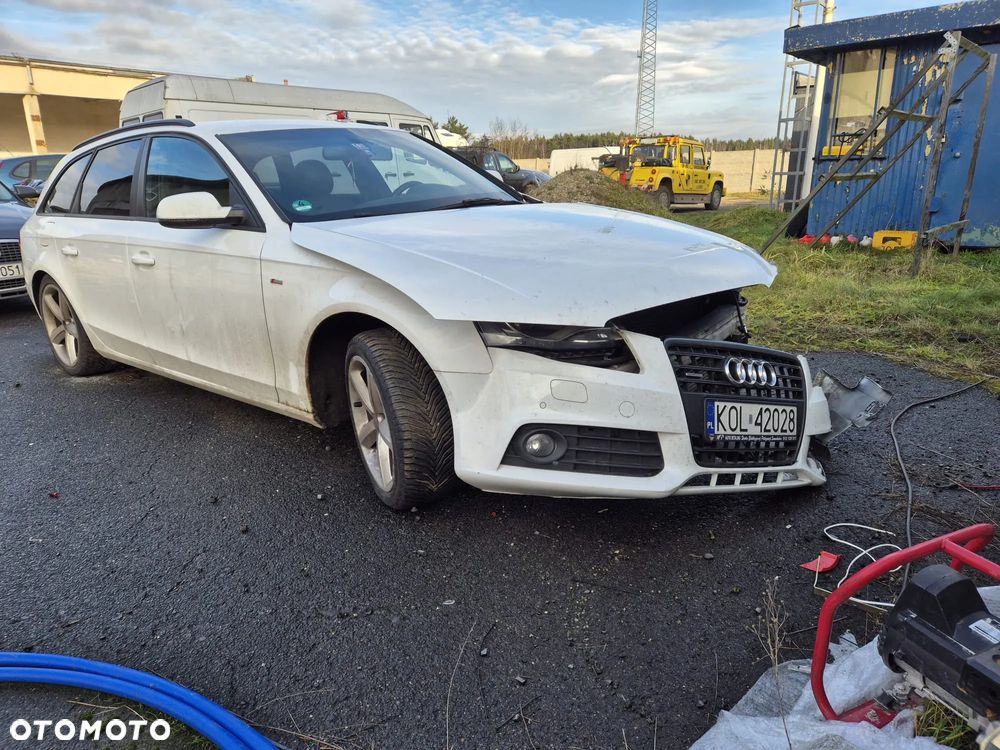 Audi A4 Avant - 10