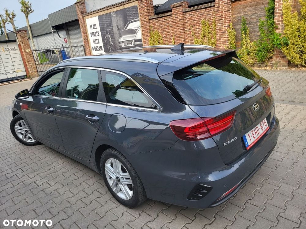 Kia Ceed - 19