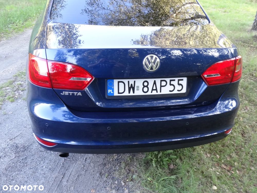 Volkswagen Jetta - 15