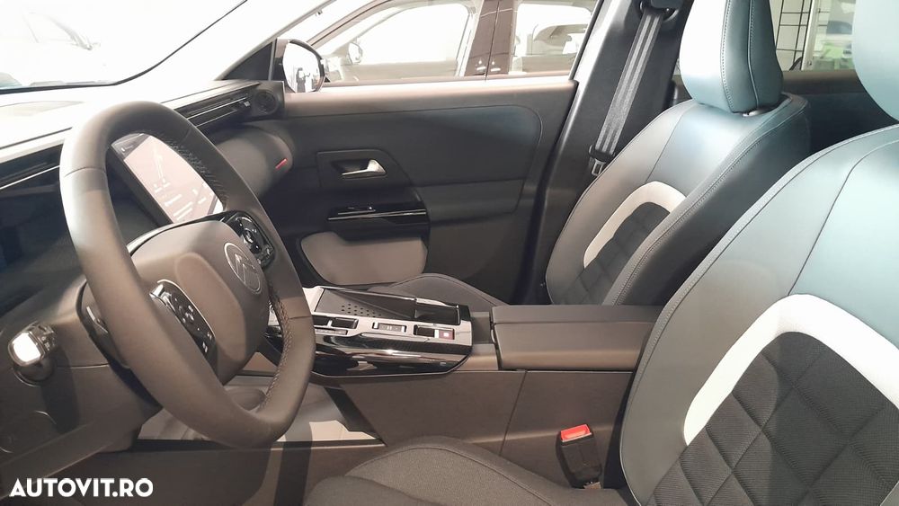 Citroën C5 Aircross Hybrid 145 PLUS - 9