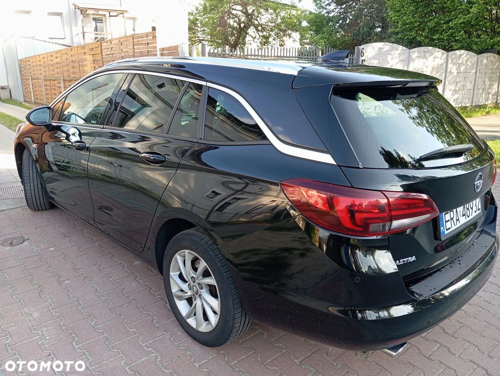 Opel Astra 1.6 BiTrb D (CDTI) Start/Stop Innovation - 25