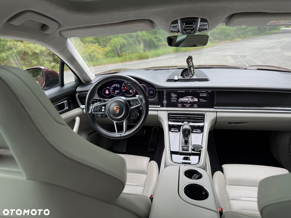 Porsche Panamera GTS GPF Sport Turismo - 9