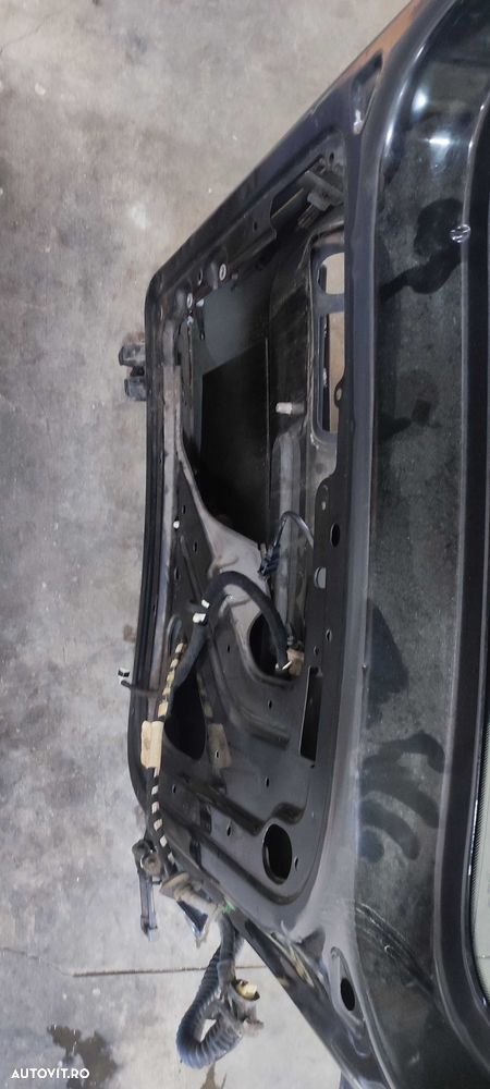 Usa stanga spate volkswagen vw caddy an 2008 cod culoare C9Z - 7
