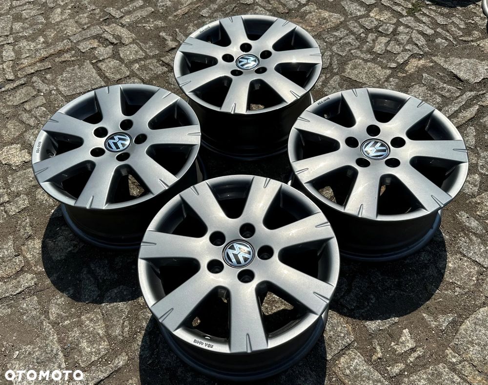 Felgi VW Golf Caddy Touran 5x112 15 6,5J ET 50 2K 2K1 - 3