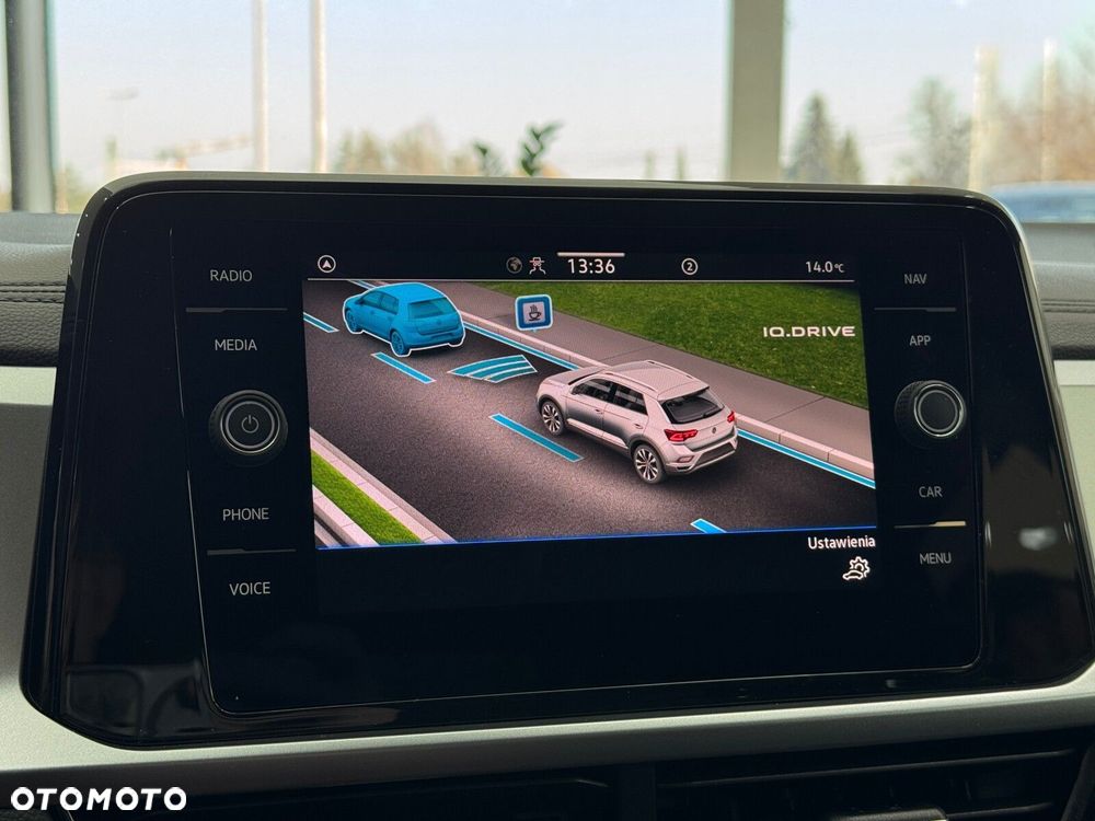 Volkswagen T-Roc 1.5 TSI Life DSG - 35