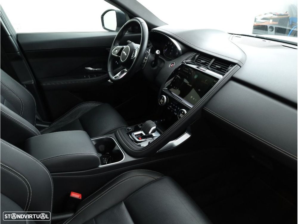 Jaguar E-Pace 1.5 P300e R-Dynamic SE AWD Aut. - 14