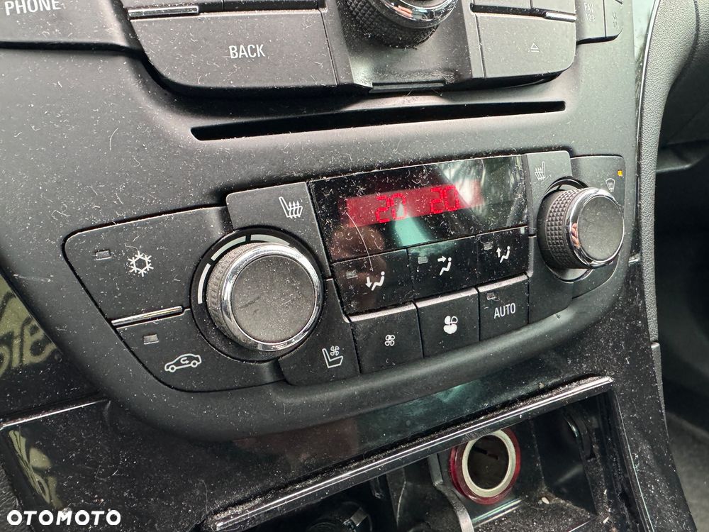 Opel Insignia 2.0 CDTI Automatik - 19