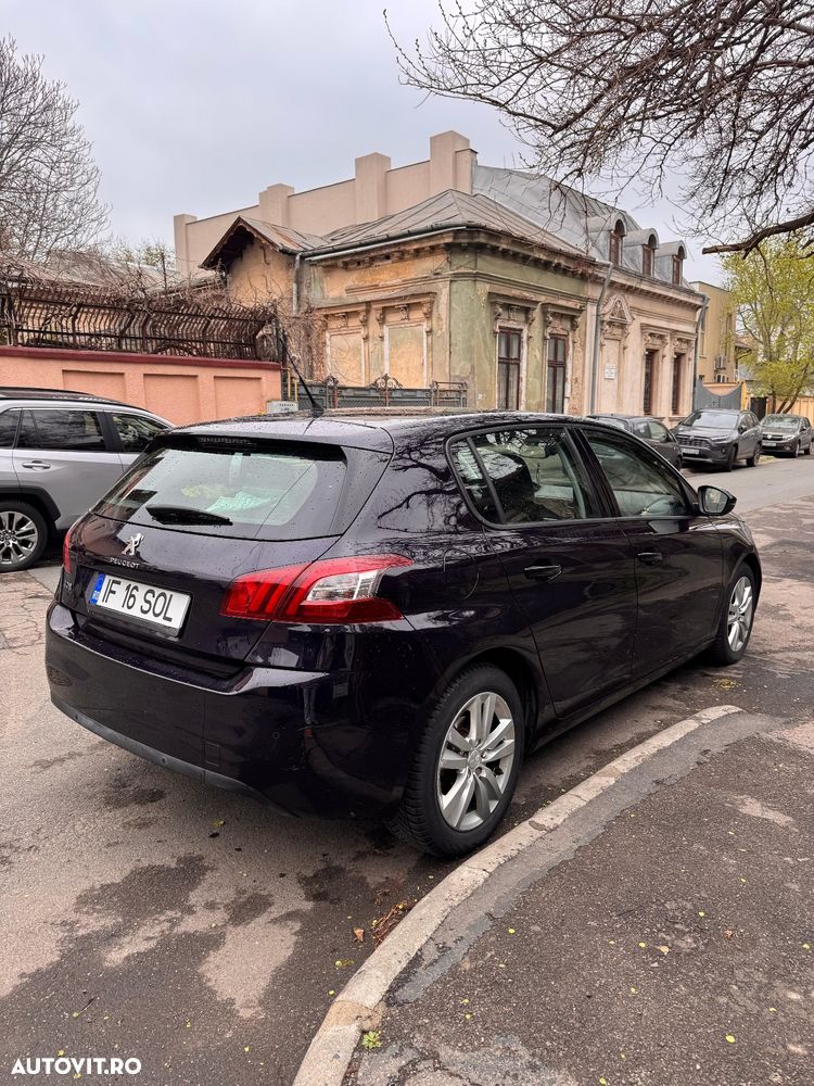 Peugeot 308 - 4