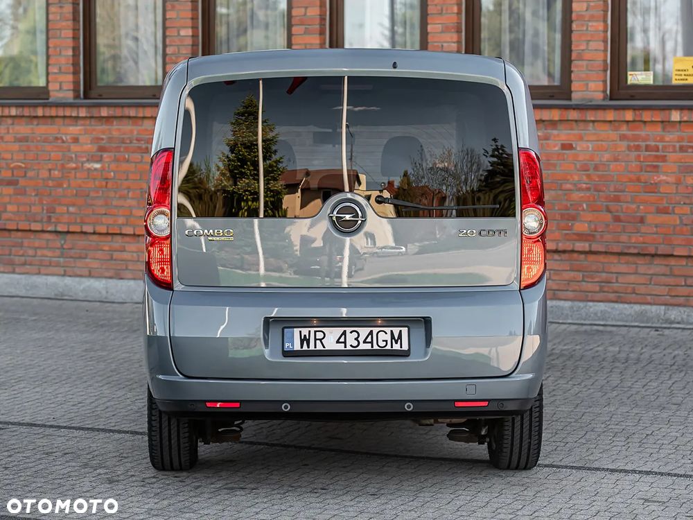 Opel Combo - 11