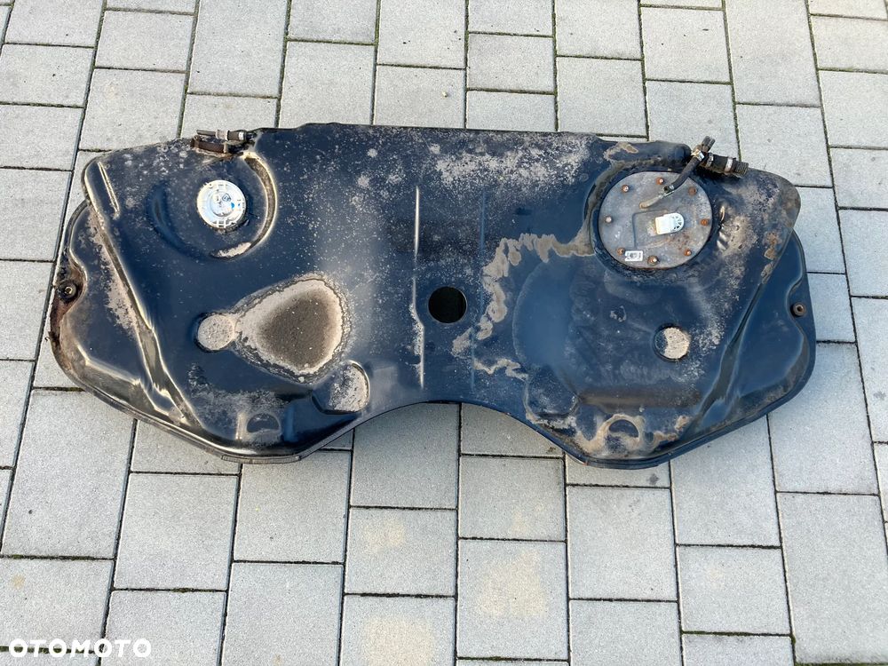 ZBIORNIK PALIWA BAK BMW E38 METALOWY M60 V8 BENZYNA WERSJA KTÓTKA - 1