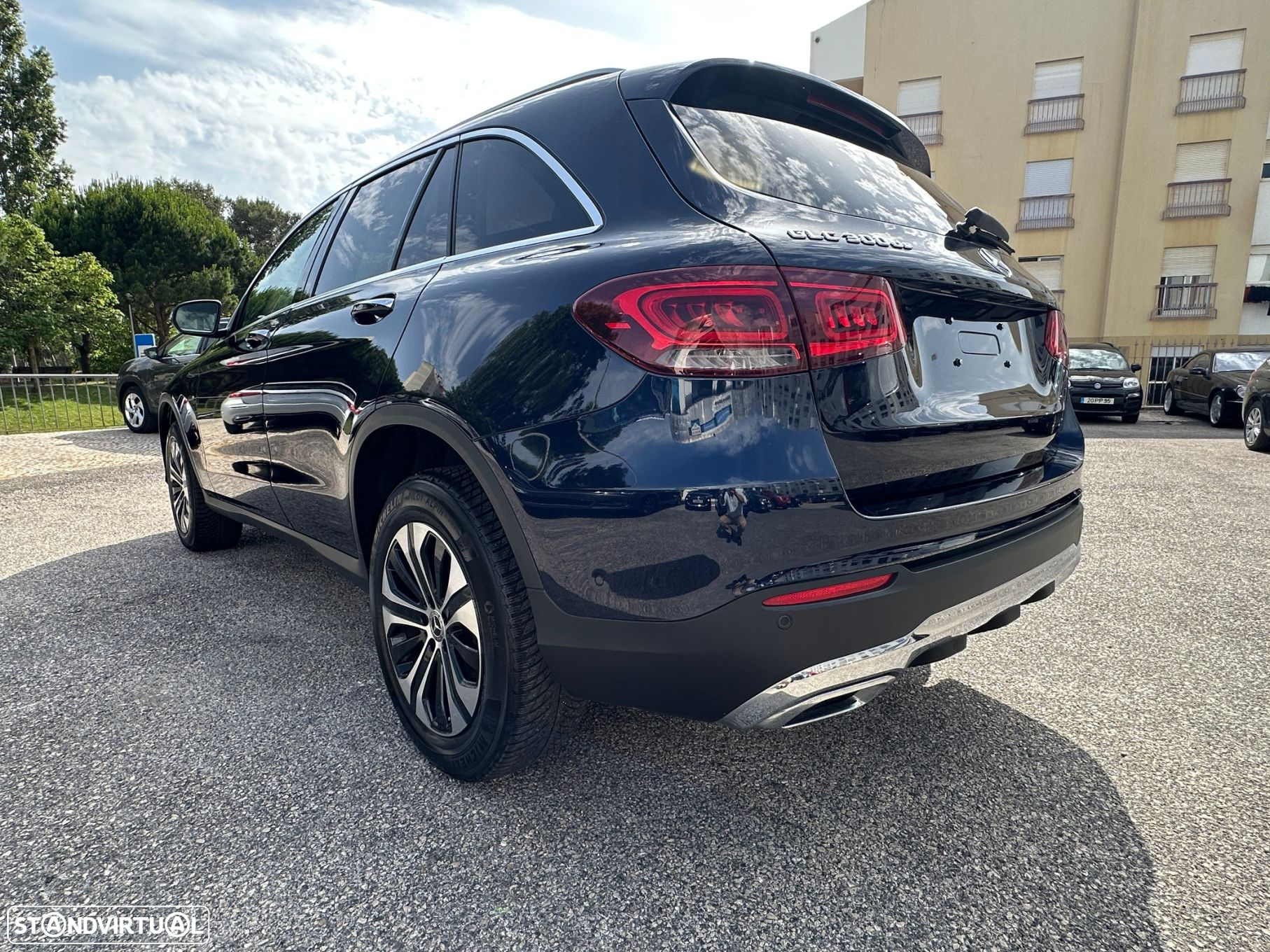 Mercedes-Benz GLC 300 de 4Matic - 8