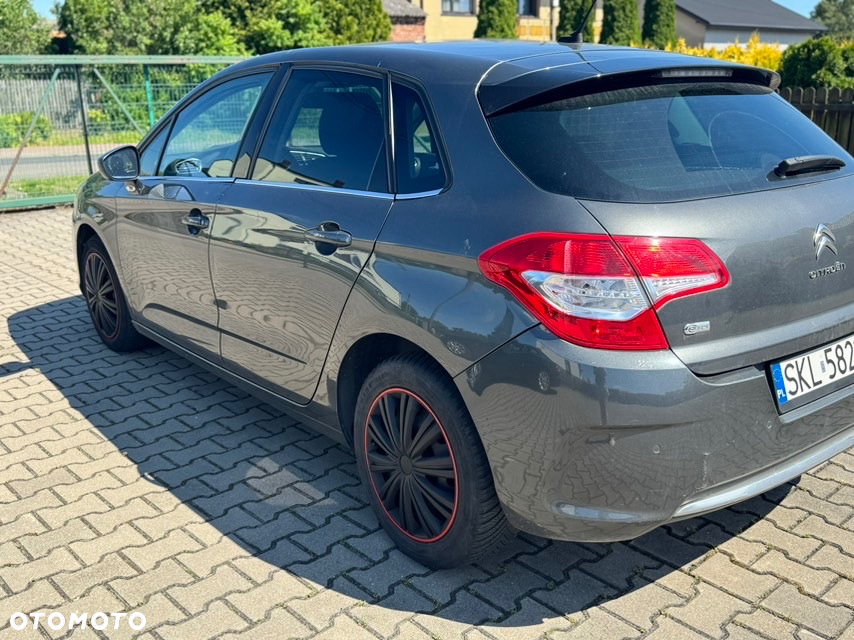 Citroën C4 1.6 e-HDi Exclusive MCP - 11